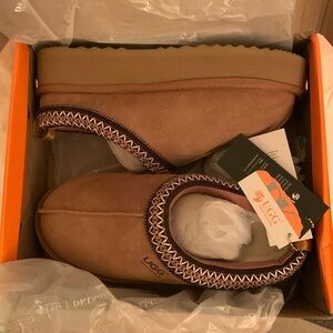 UGG D&K Sheepskin Alessia Platform, color: Chestnut